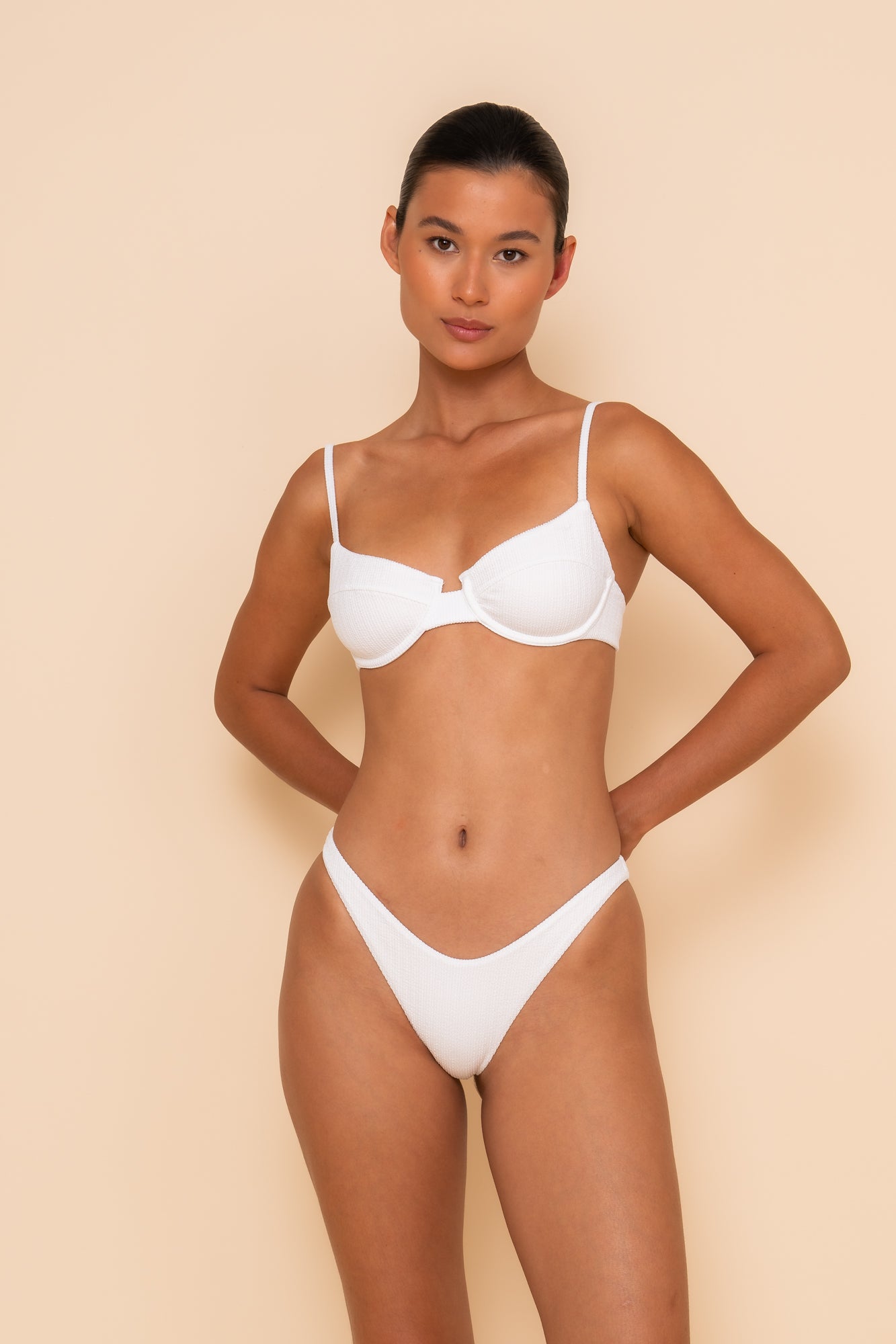 NAIA TOP - COCONUT