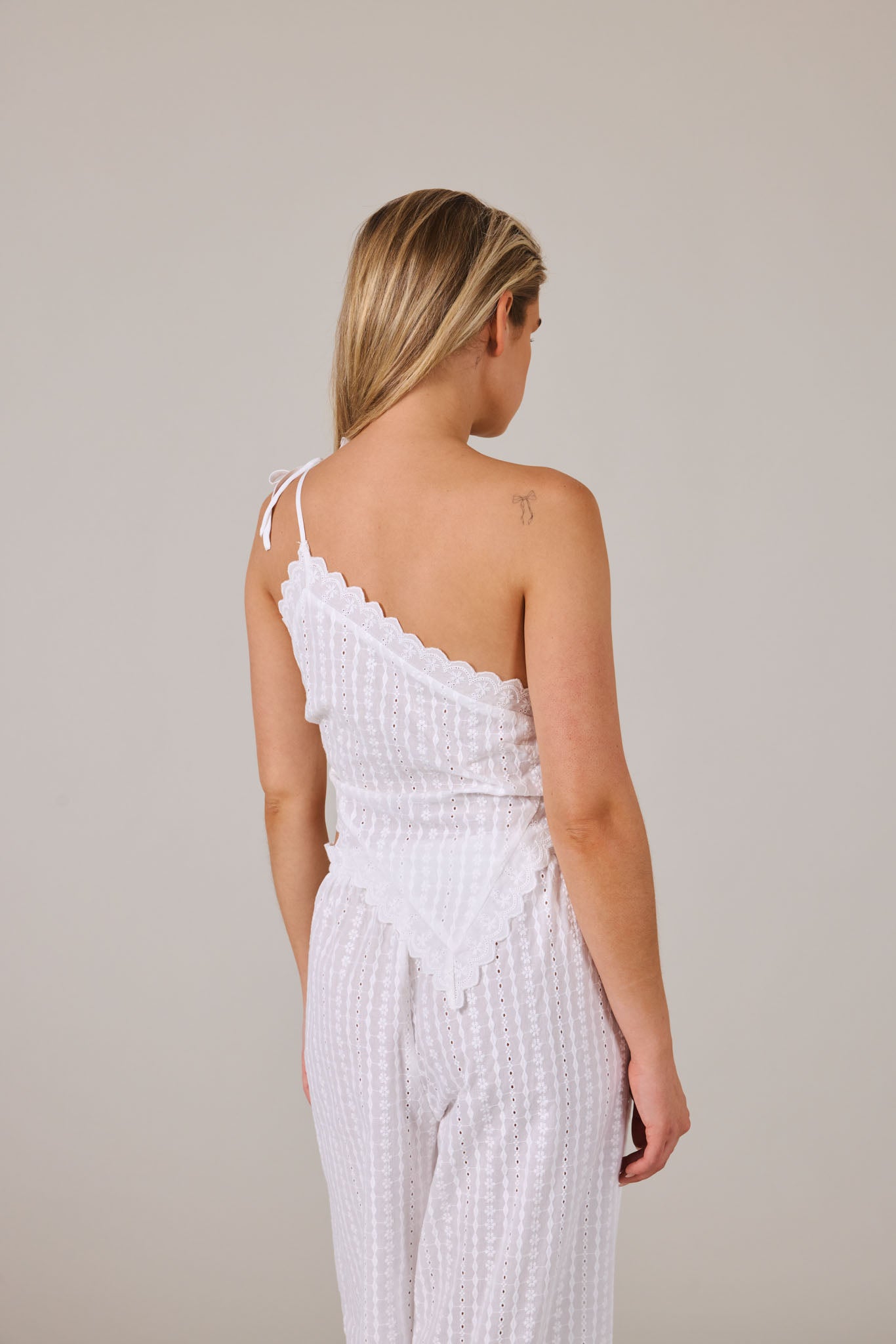 FIORA DOILY TOP - OPAL