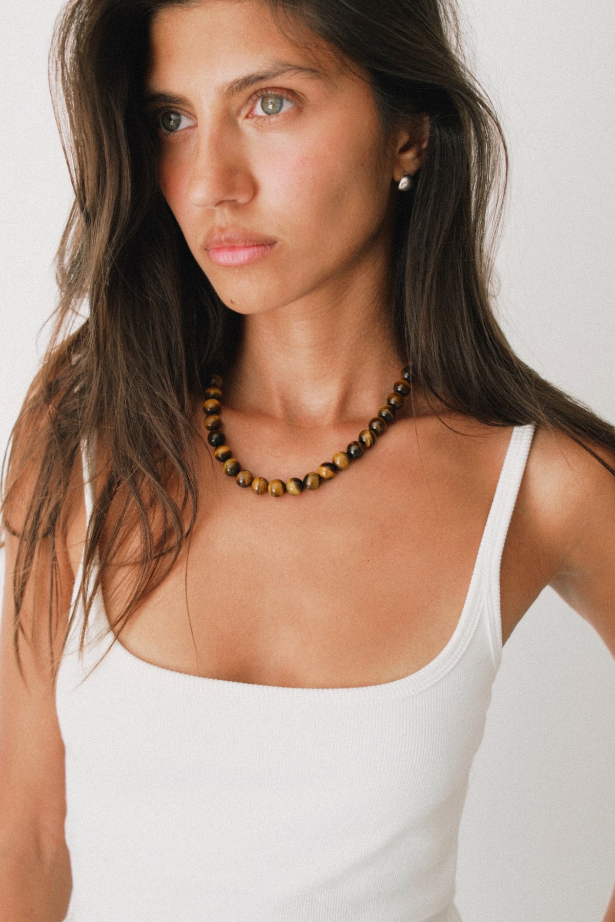 ELVIRA NECKLACE