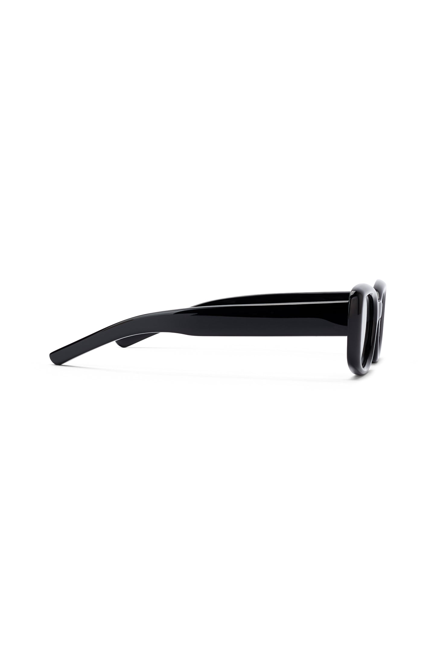 AKARI SUNGLASSES - BLACK