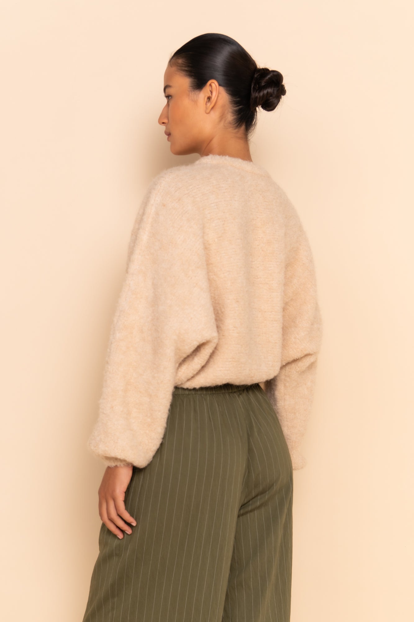 DREW BOUCLE CARDIGAN - OAT MARLE