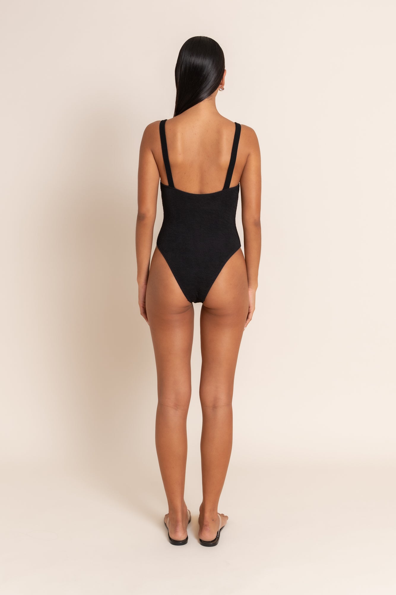 LIA ONE PIECE - ONYX