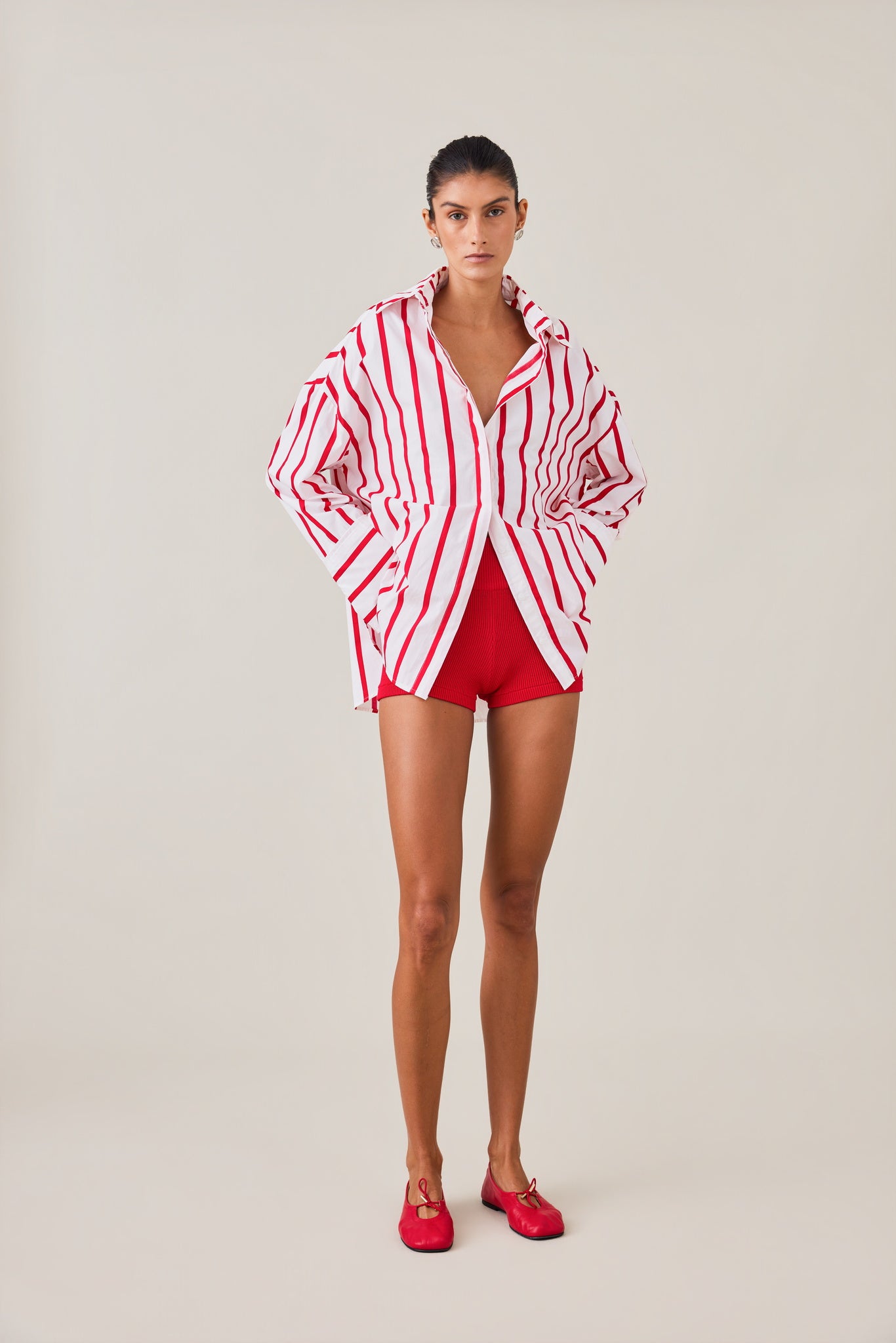 SOL KNIT SHORT-RED