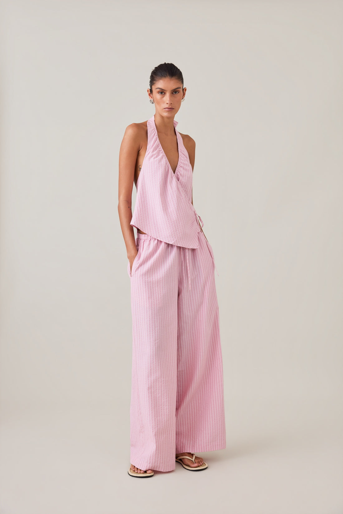 LOLA HALTER TOP - PETAL