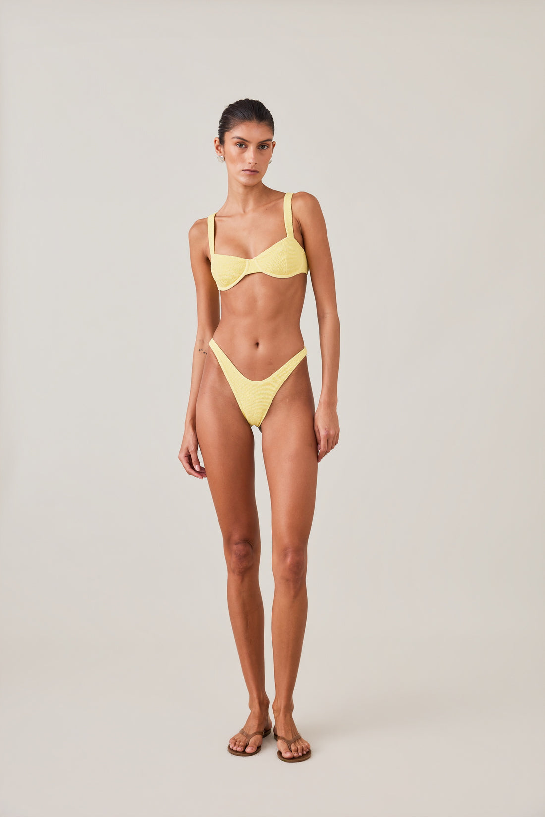 ESCAPE CHEEKY BOTTOM - LEMON