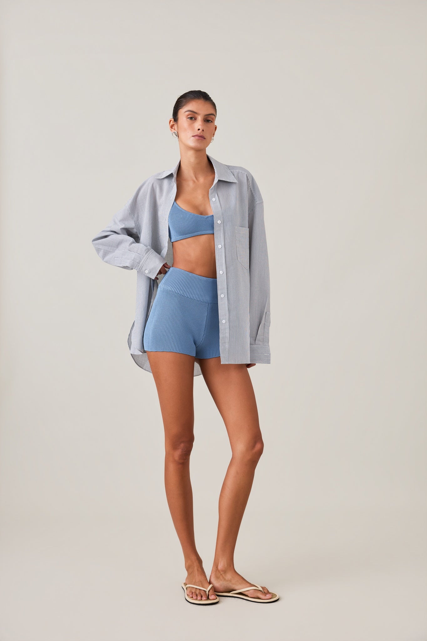 ESSENTIAL KNIT SHORT  - BLEUE