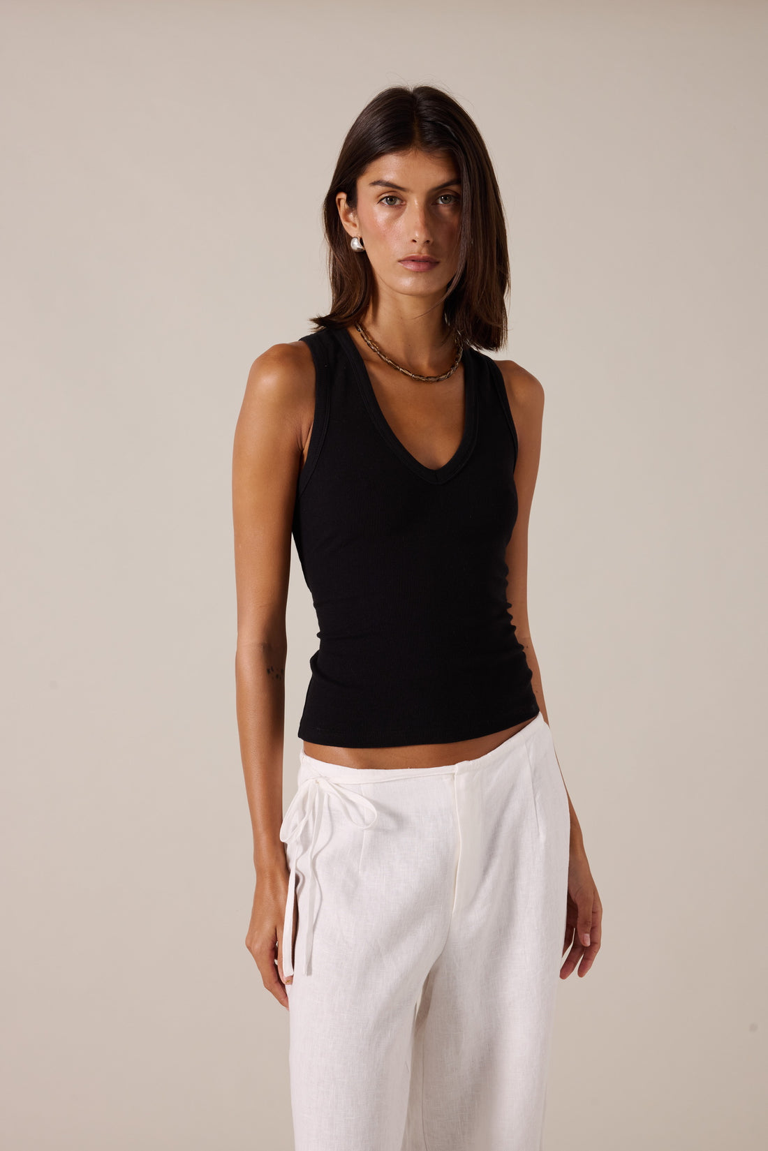 IRIS TANK - BLACK