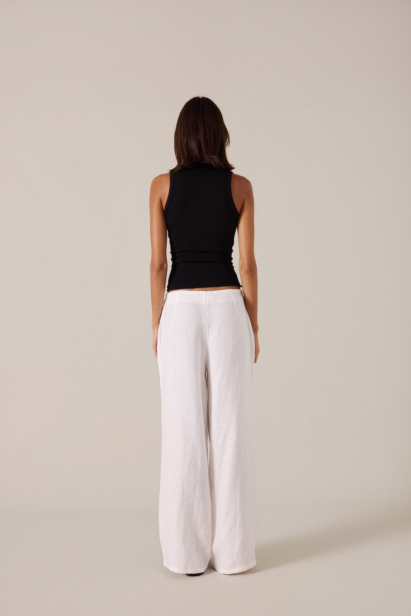 IRIS TANK - BLACK